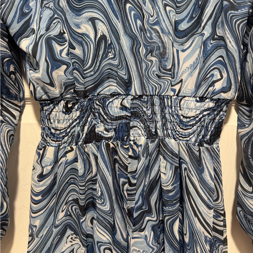GROOVY Highneck Blue Dress - Picture 4 of 5